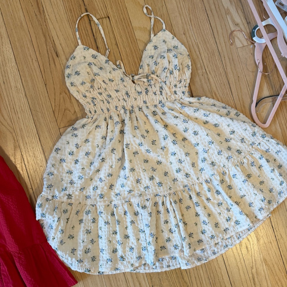 Flower cream dress